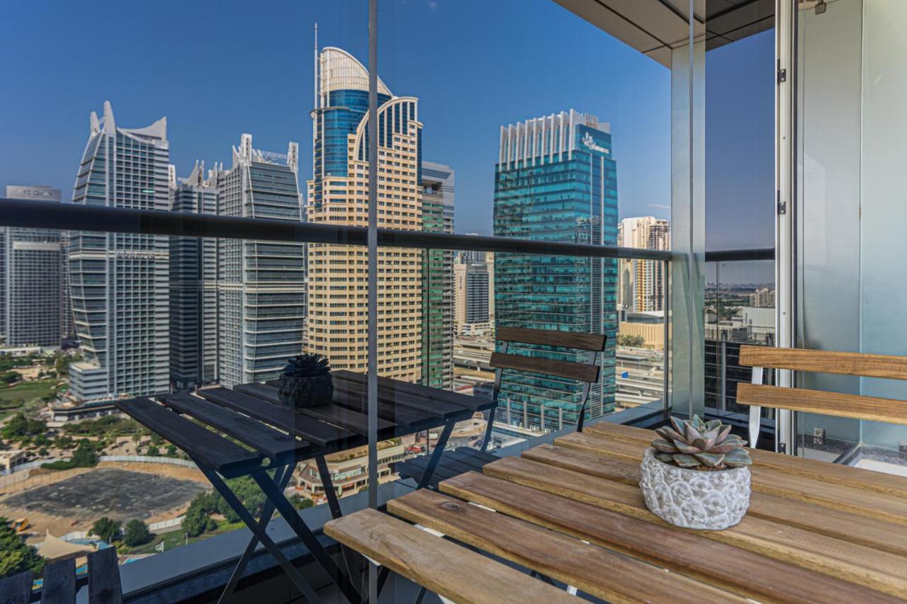 Higuests - Modern Studio With Incredible City Skyline View Dubai Eksteriør billede